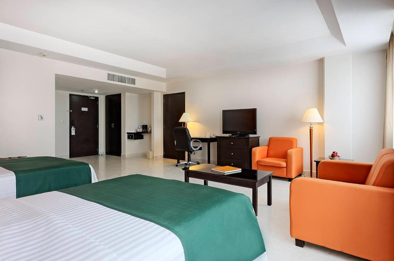 Holiday Inn Campeche By Ihg Екстер'єр фото