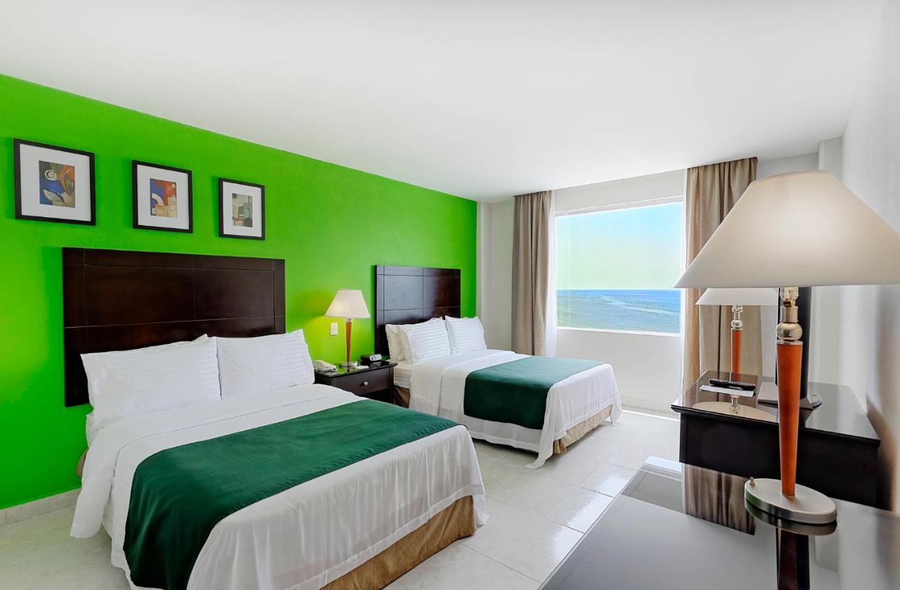 Holiday Inn Campeche By Ihg Екстер'єр фото